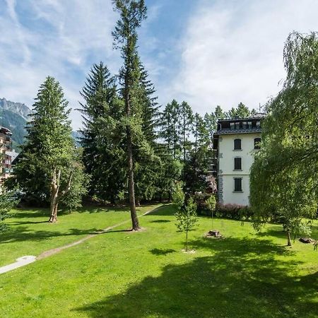 Au Coeur De Chamonix, Un Ecrin De Verdure Apartman Kültér fotó