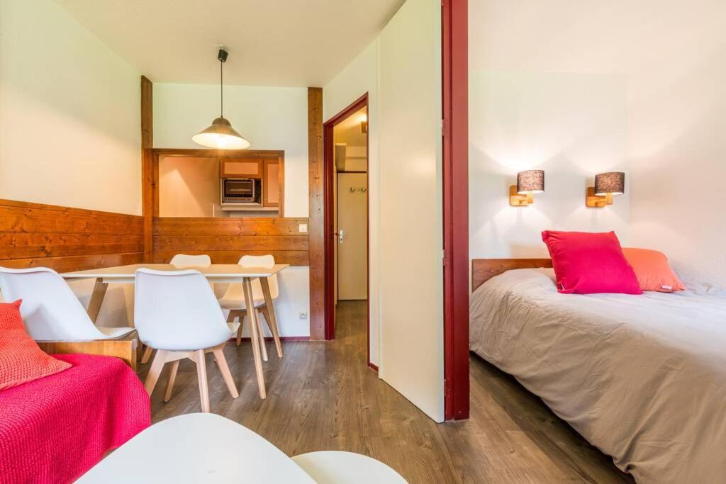 Au Coeur De Chamonix, Un Ecrin De Verdure Apartman Kültér fotó